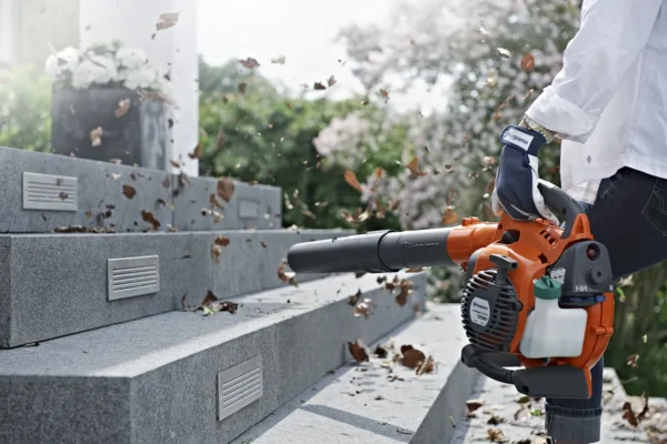 Husqvarna Motorni Puhač 125BVx - Slika 11